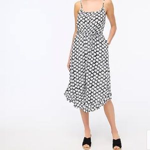 NWT Ruffle midi dress with curved hem